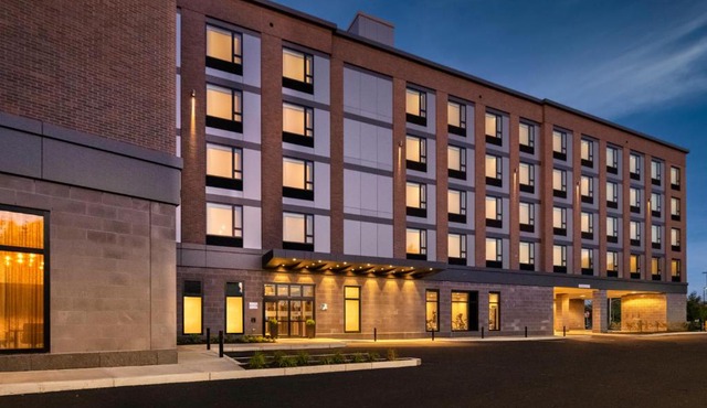 Staybridge Suites - Boston Logan Airport - Revere by IHG