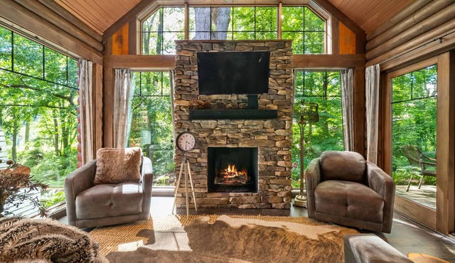 Steel Mill-Romanic-Luxurious-Massage Chair-Sauna-Hot Tub-Kayaks-FireTable-Kg Bed