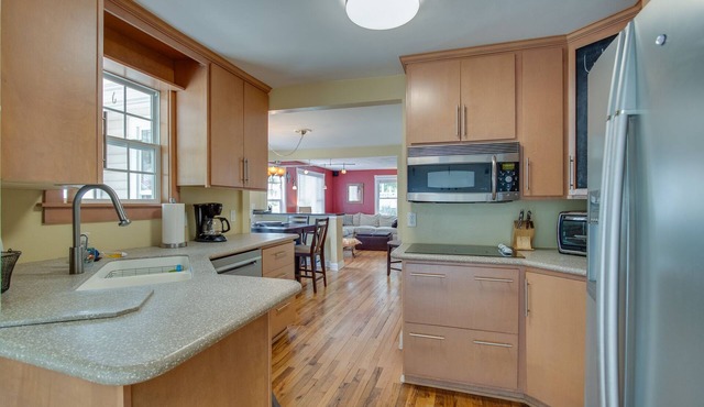Strawberry Point Cottage