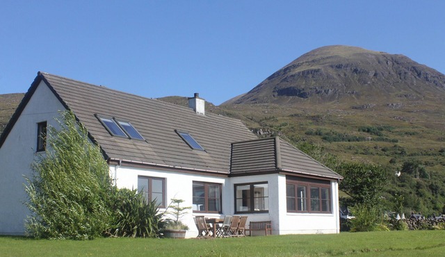 Stunning Large Beachfront home in the heart of the Torridon Highlands! Wow!