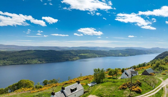 Stunning private villa for 10 people with WIFI, TV, pets allowed and panoramic view