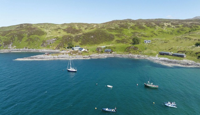 Stunning, rugged luxury on Knoydart, private boat access, wild outdoors, unique