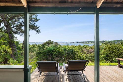 Stunning Water Views Sleeps 14