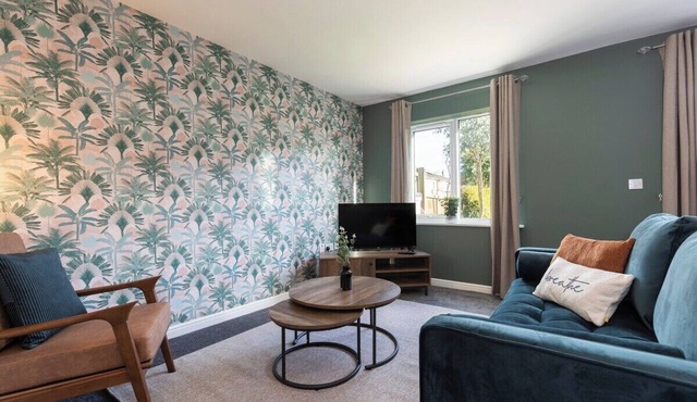 Stylish 3 bedroom home in Hartlepool with 2 bathrooms