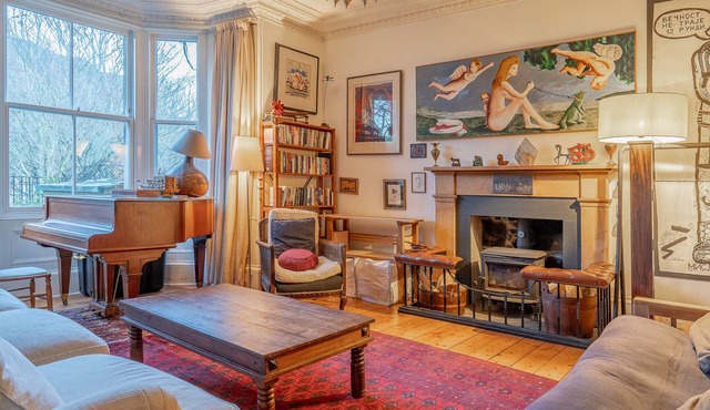 Stylish and Old-world Home Minutes From City yet Surrounded in Green and Country
