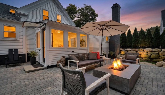 Stylish Cape Escape on Bank St RPAM070