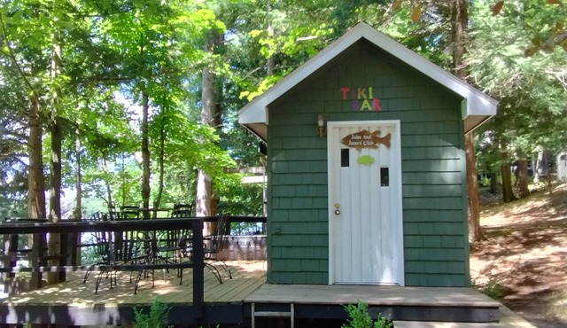 Summer Fun on Chandler Lake! Escape to the Great Up North!