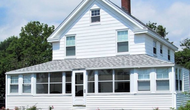 Sunny Jenness Beach View Home – Quiet Rd, Perfect for Families & Coastal Escapes