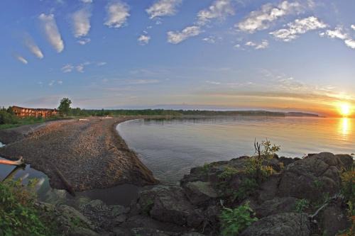 Superior Shores Resort