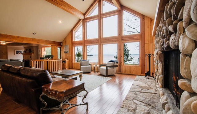 Swim, Golf, Ski and Relax! Lk Charlevoix Retreat!