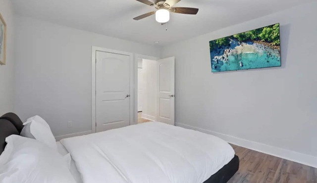 Terrific 3-bedroom house in Dayton with WiFi, AC