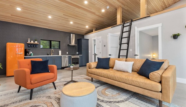 The 207 - Maine's Modern Escape