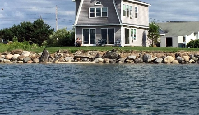 The Anchorage Cottage, Pine Point Maine ~ Wonderfully Cozy Cottage on the Water