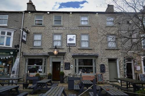The Black Swan Hotel & B&B Leyburn