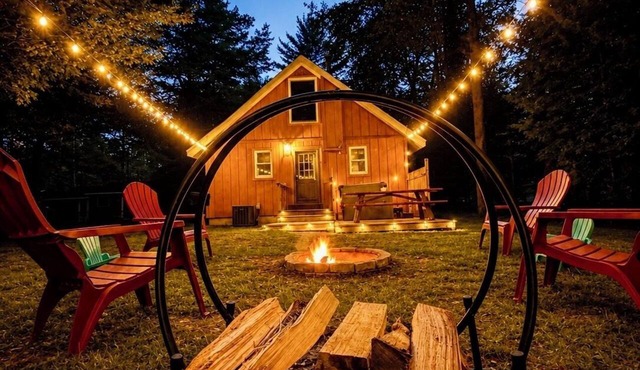 The Cedar Lake Hideaway