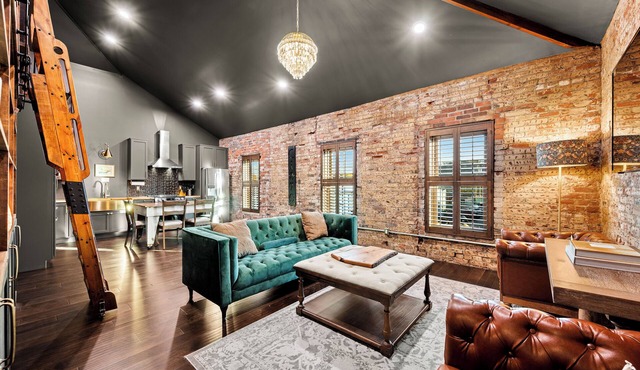 The Chandler Hotel