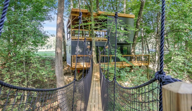 The Country Club Treehouse