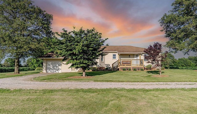 The Country Pleasure Farm – Where Rustic Charm Meets Relaxation