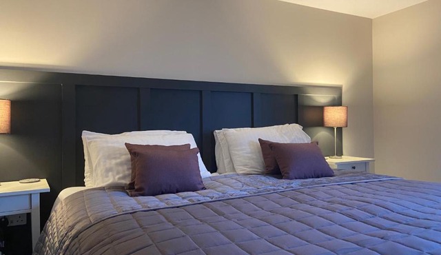 The Courtyard Apartment, Brampton Town Centre, Hadrians Wall - Sleeps 2