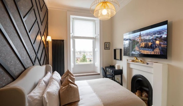 The Devonshire Suite - Your 5 STAR West End Stay!