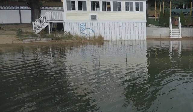 The Flamingo House @OBC Cape Cod Beach Resort-12PPL.HotTub