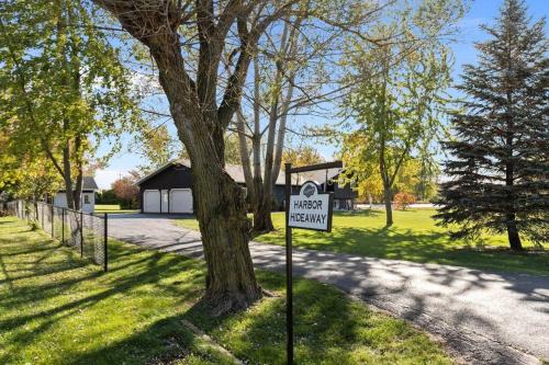 The Harbor Hideaway- Neat Lake Winnebago