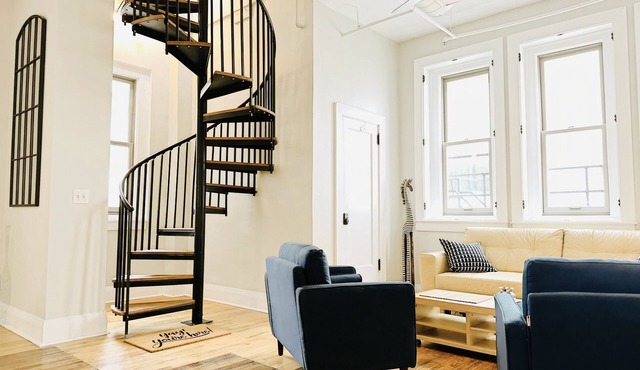 The Historic Lyric Penthouse with Private Rooftop