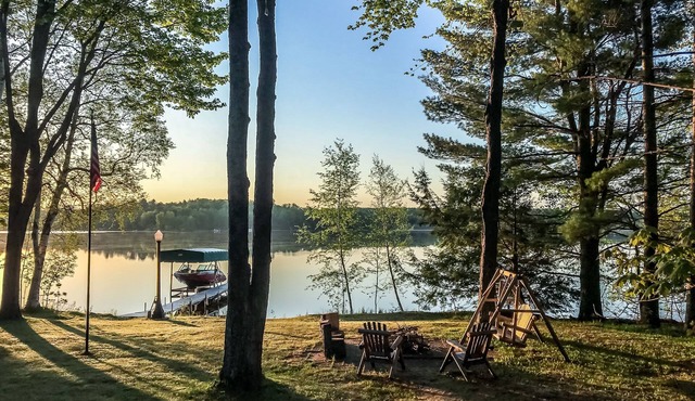 The Lazy Loon in Minocqua – Lakefront w/Dock