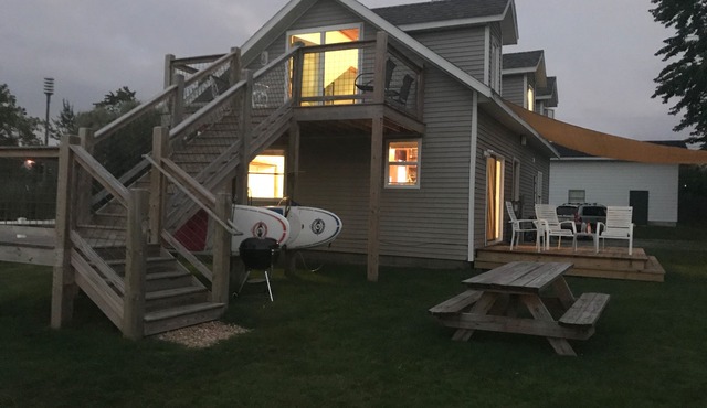The Narrow’s Yacht Club Emilia’s Loft
