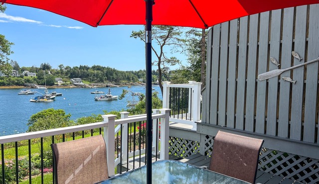 The perfect seaside retreat overlooking scenic Mackerel Cove on Bailey Island