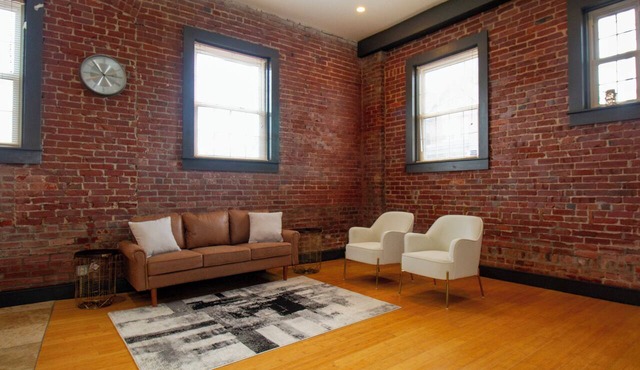 The Pet Hospital at Mitchell House | 2BR/2BA Dual En-Suites | Downtown Evansv.