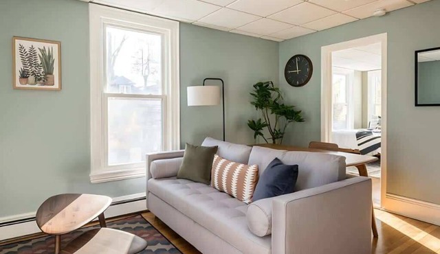 The Portland Perch – Ideal for Extended Stays!