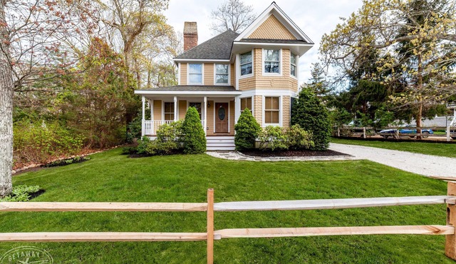 The quintessential MV home. Now booking for 2026!