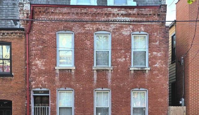 The Red Brick Retreat