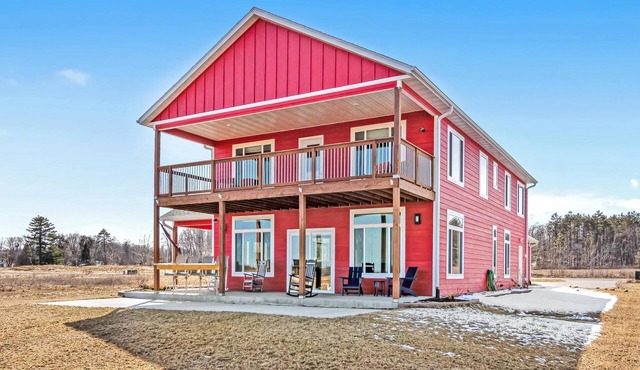 The Red Walleye: A Big Home on Big Fish Golf Course - Sleeps 22!