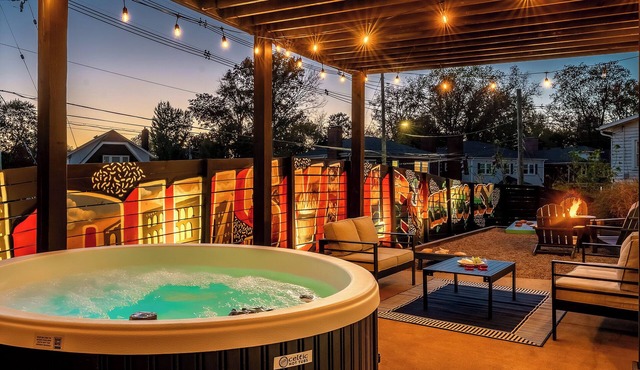 The Reserve~Stunning 5BR 4BA w/HotTub