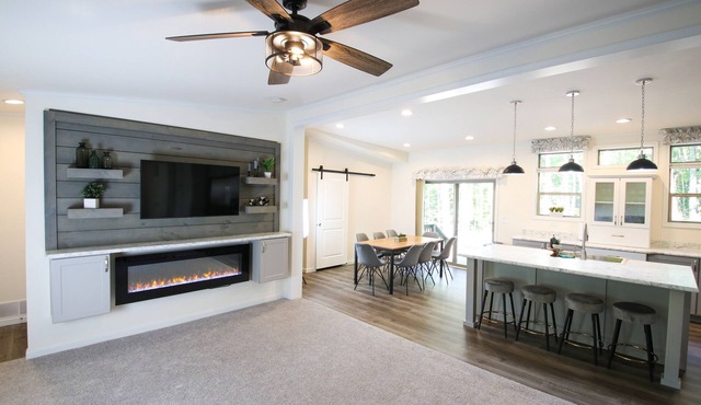 The Stargazing Cottage modern 3 bedroom home Door County