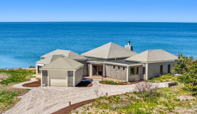 The Ultimate Outer Cape Beachfront Retreat RPAM101
