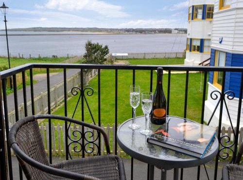 The View Old Coastguard Cottage