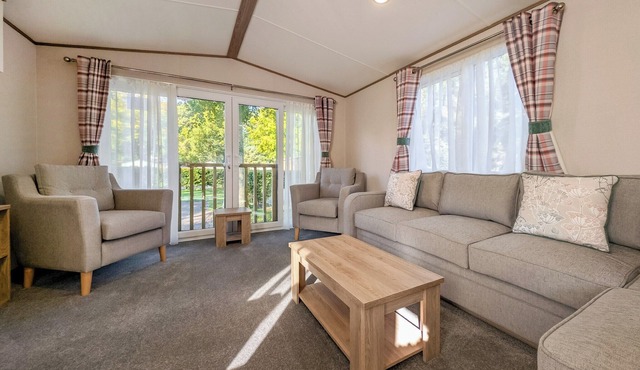 This comfortable caravan offers everything you need to enjoy your stay at Lowther Park.