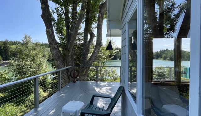 Tidal View House on Calderwoods Neck