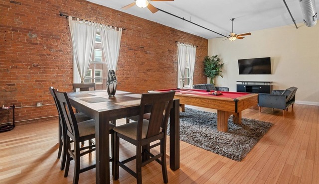 Top Floor Loft in Downtown Indianapolis!