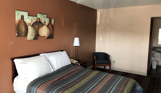 Town Motel