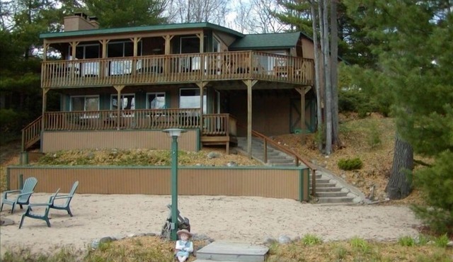 Traverse City Spider Lake front Home STR-008280 East Bay Township