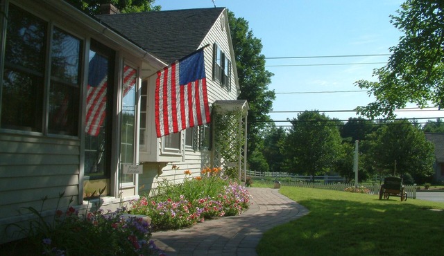 Truman Gillet House Bed & Breakfast