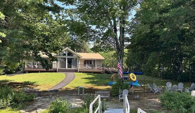 Turtle Cove Sebago Lake Private Waterfront & Pool