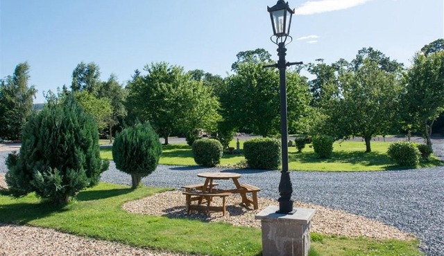 Tweed Lodge