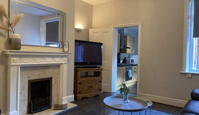 Two Bedroom Apartment Jesmond