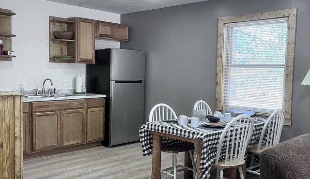 Two Bedroom Modern Cabin in Manistee National Forest #4
