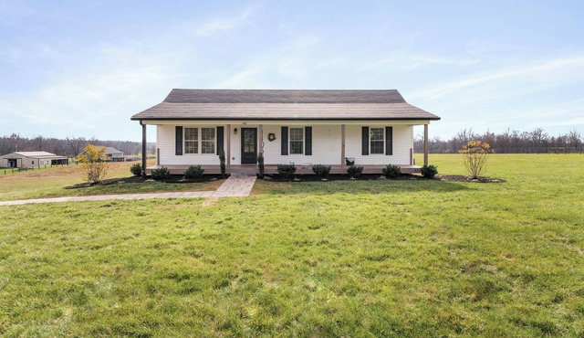 Two Hot Tubs, Pet Friendly, BBQ, Theatre Room
